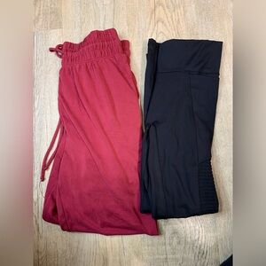 Women’s Fabletics size small sweatpants and leggings bundle
